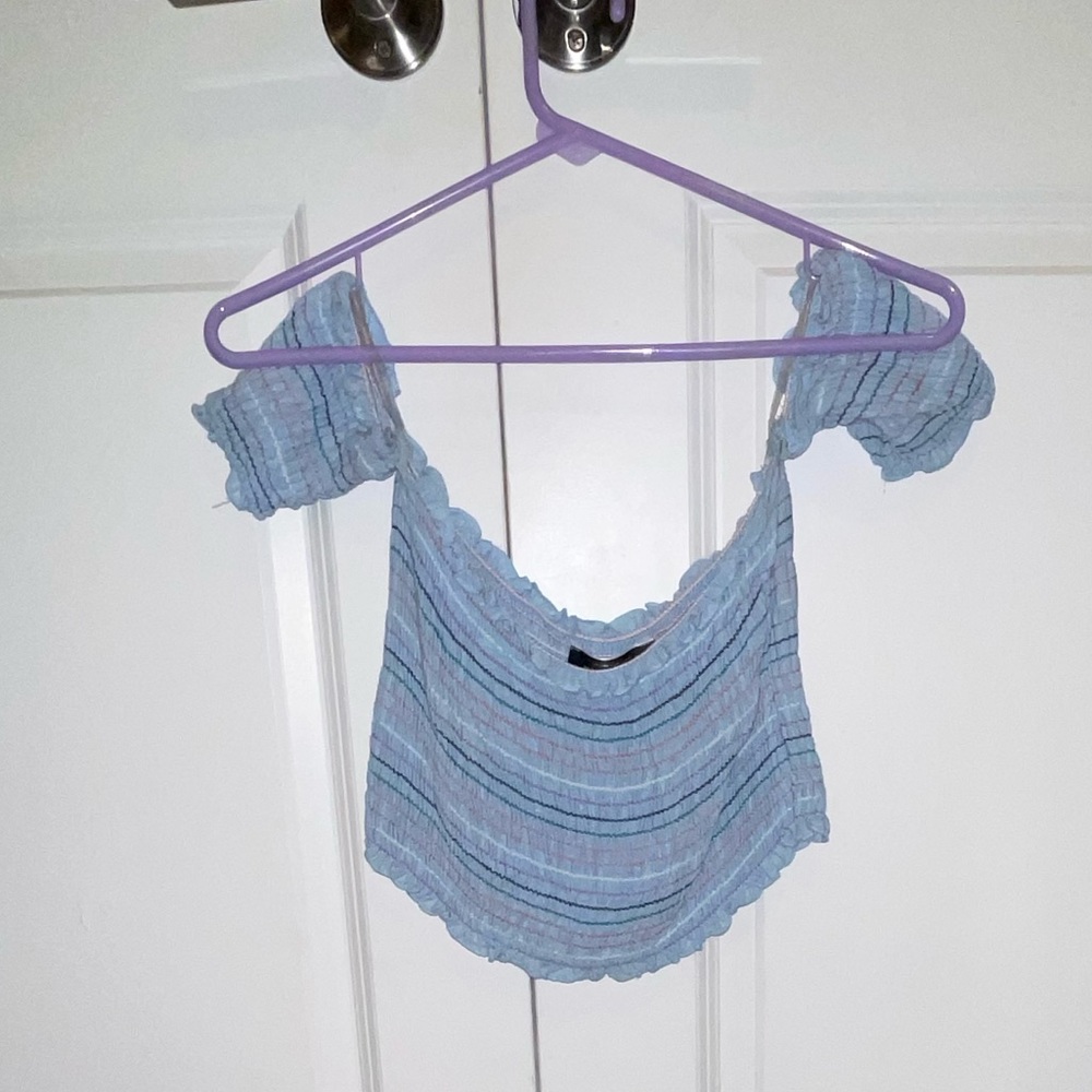 FITTED OFF THE SHOULDER STRIPED CROP TOP